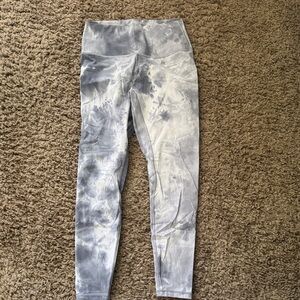 Stylish Gray Tie-Dye Leggings